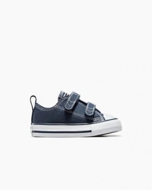 Navy / White Converse Chuck Taylor All Star 2V Kids' Canvas Shoes Canada | C-35069479