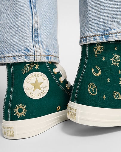 Gold Converse Chuck Taylor All Star Luck Charms Women Sneakers Canada | C-71269549