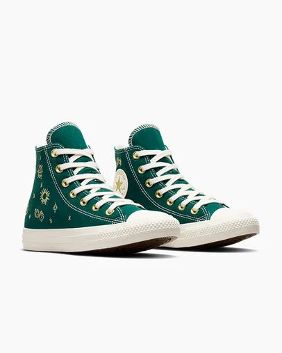 Gold Converse Chuck Taylor All Star Luck Charms Women Sneakers Canada | C-71269549