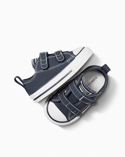 Navy / White Converse Chuck Taylor All Star 2V Kids' Canvas Shoes Canada | C-35069479
