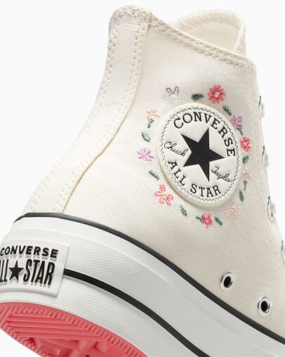 White Converse Chuck Taylor All Star Lift Women Platform Shoes Canada | C-48716059