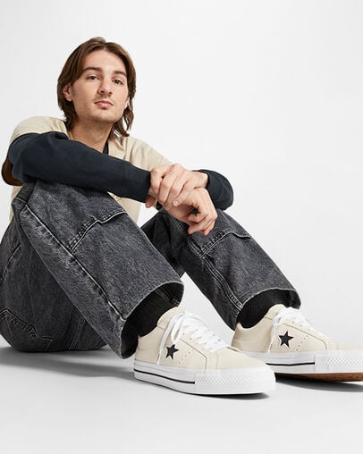 White / Black Converse CONS One Star Pro Suede Women Skate Shoes Canada | C-39164289