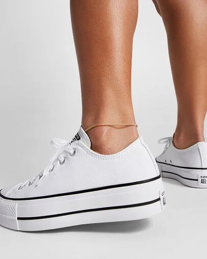 White / Black Converse Chuck Taylor All Star Lift Women Platform Shoes Canada | C-43607899