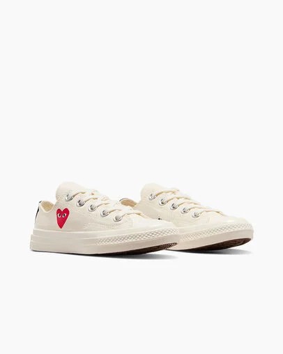 White / Red / Black Converse PLAY Comme des Garçons Single Heart Chuck 70 Kids' Sneakers Canada | C-04791529